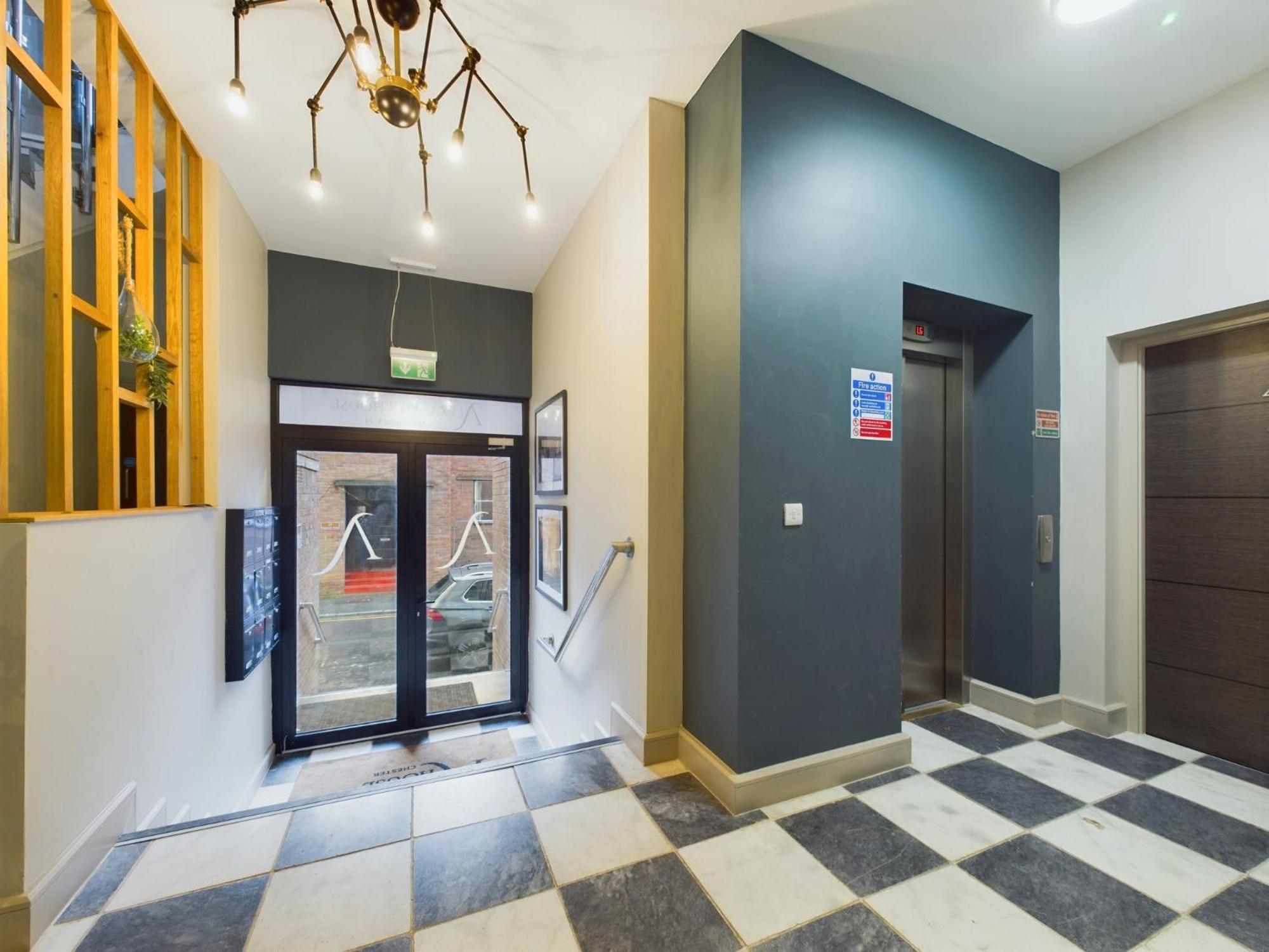 Luxury Apartment: City Centre, Stylish, Modern تشيستر المظهر الخارجي الصورة